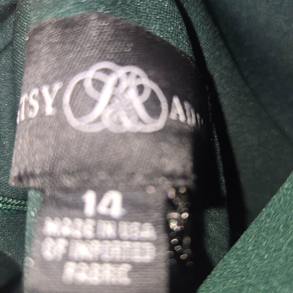 Green Betsy Adams Evening Gown - Picture 5 of 8